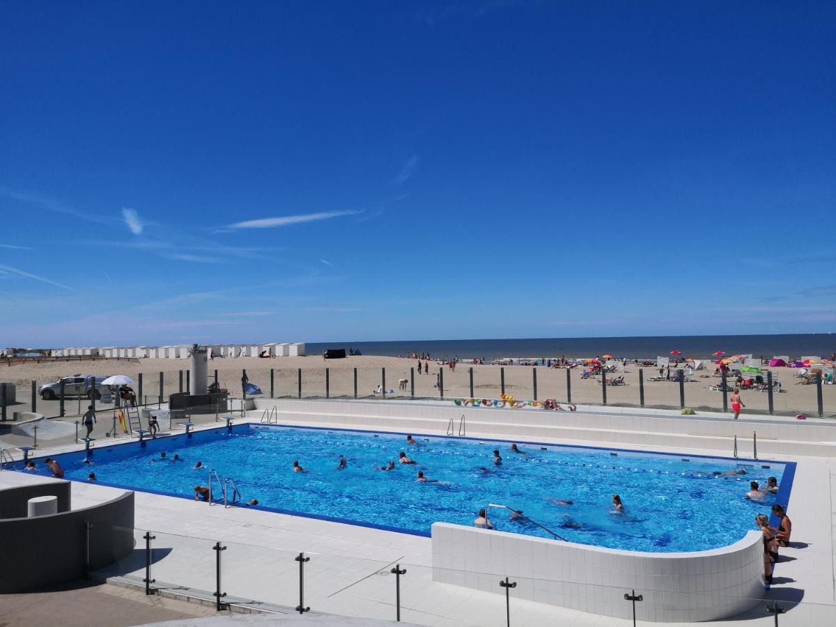 Zeester En Koffie. Oostduinkerke-Bad Exterior photo